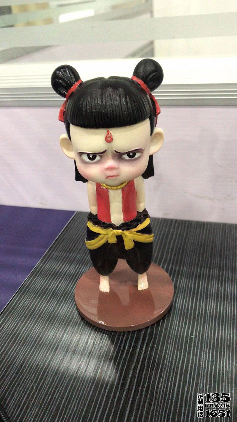 商場電影院創意卡通擺件玻璃鋼哪吒雕塑 商場電影院創意卡通擺件玻璃鋼哪吒雕塑