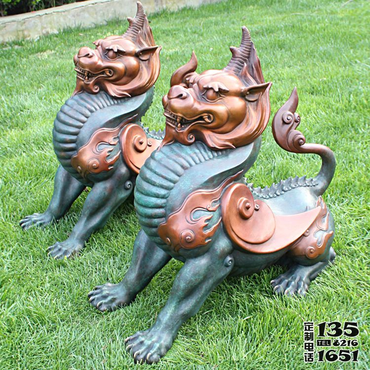 戶外草坪玻璃鋼彩繪動(dòng)物貔貅雕塑 戶外草坪玻璃鋼彩繪動(dòng)物貔貅雕塑
