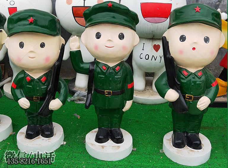 園林景區綠裝玻璃鋼卡通八路軍雕塑 園林景區綠裝玻璃鋼卡通八路軍雕塑